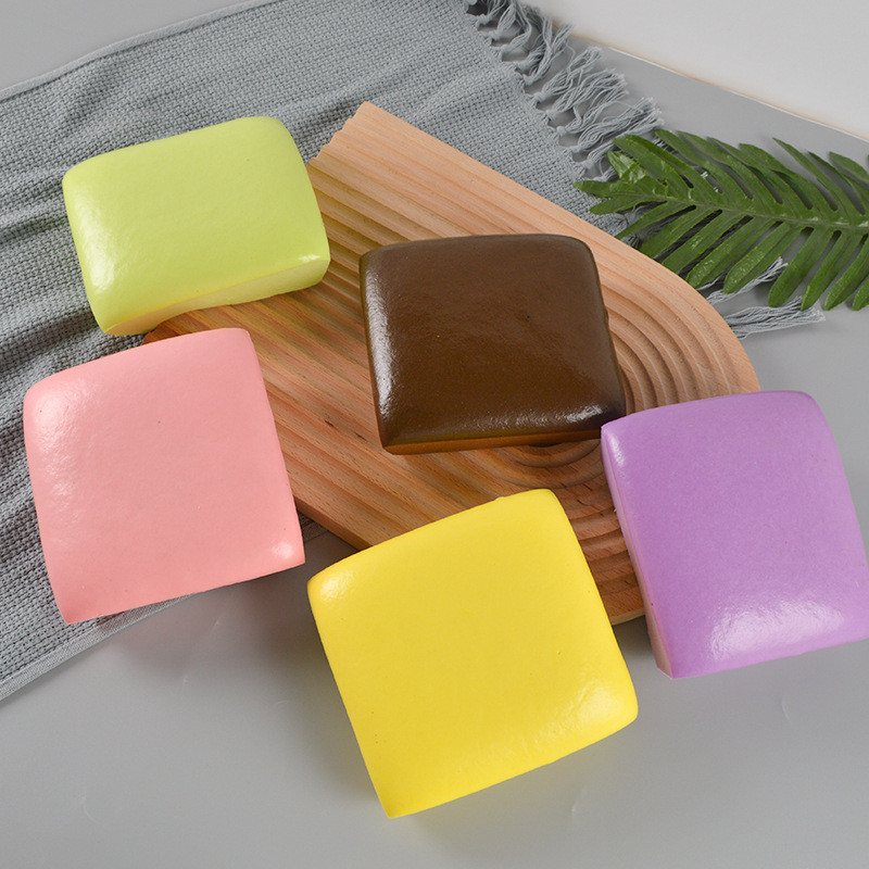 Színes szimulációs torta kenyér puha rugalmas kenyér modell kirakat dekoráció fotózás kellékek ünnepi buli