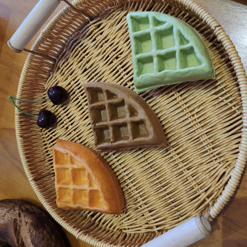 Προσομοίωση τεχνητού ψωμιού Μοντέλο φαγητού Τριγωνικές βάφλες Διακόσμηση σπιτιού Βιτρίνα κέικ καταστήματος Προβολή φωτογραφίας στηρίγματα Διακόσμηση τραπεζιού Αστεία