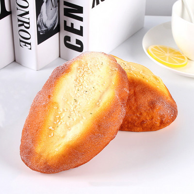 Симулационна торта Мек изкуствен хляб PU Орнаменти Бавен отскок Аромат Фалшива храна Подпора за снимки Играчки за декомпресия