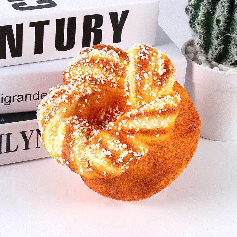 Szimulációs kenyér Hamis étel Mesterséges sütemény Squish Food Lassú visszapattanó játék Virág alakú kenyér fotózás kellékek Pu korai oktatás