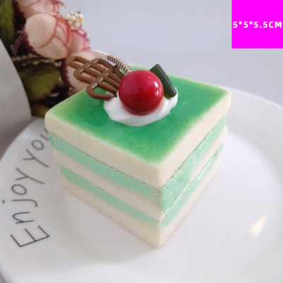 5×5×5,5cm Προσομοίωση PU Square Fruit Sandwich Cake for Dessert Shop Promotion Sample Shooting Supplies Accessory Cake Fake Food