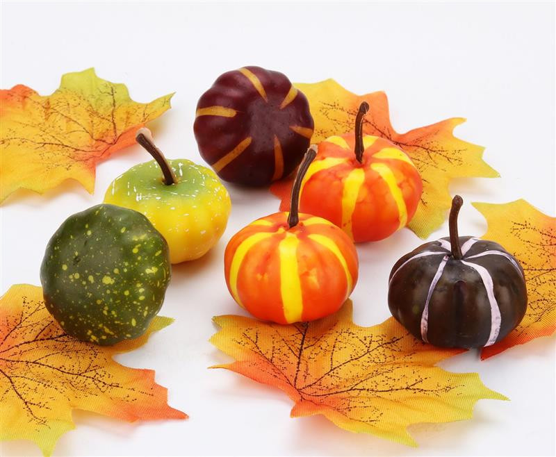 6 DB Halloween tök szimulált dekoratív aranyos mini sütőtök kis mesterséges sütőtök fotó kellékek fesztivál party dekoráció