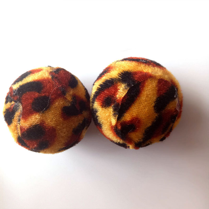 Macskajátékok plüss pompon 6 db mini leopárd mintás macskajáték golyók cica rágójátékok interaktív cica kergető labdajáték kisállat kellék
