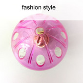 1 DB macskagolyós játékok műanyag könnyű, színes cicacsengő játék Cica rágójátékok üldözőlabda interaktív cicatornajátékhoz