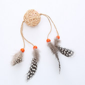 Macskajáték Háziállat Rattan labda Macskajáték Vicces műtollas Macskalabda Önfeledten szórakoztat Cica Interaktív labdajátékkal játszik macskakellékekhez