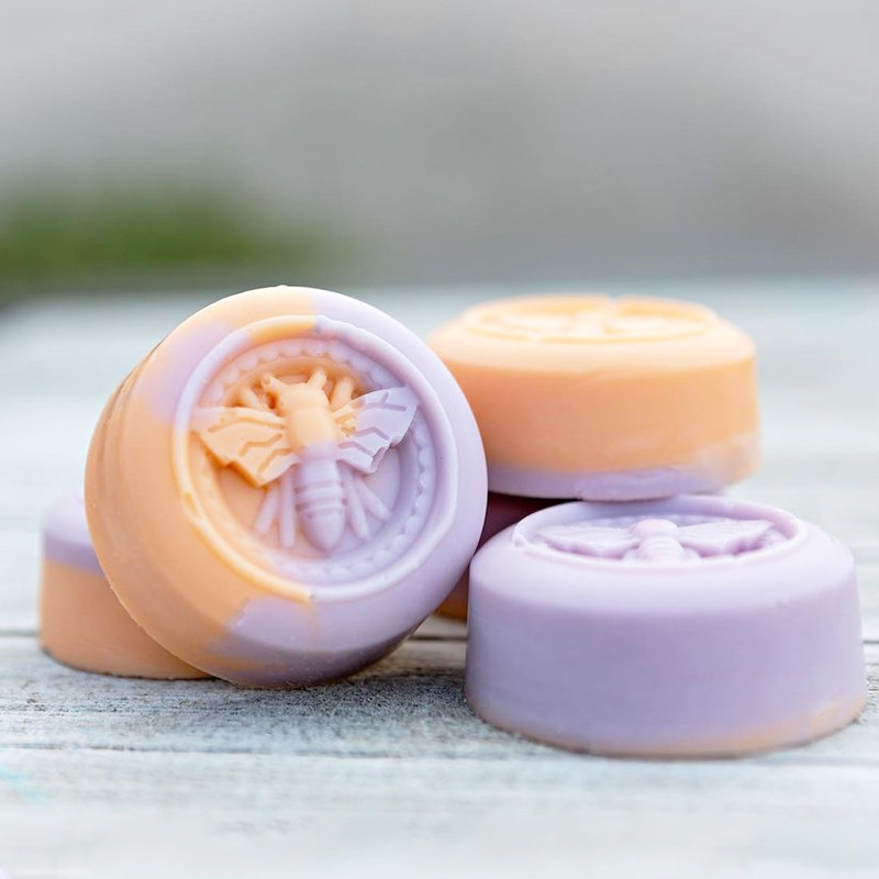 6 auku Mesilaste muster Silikoonist seebivormid DIY seebi valmistamise komplektid Käsitsi valmistatud küünlakoogi šokolaadivahuvorm Kodu käsitöökaunistus