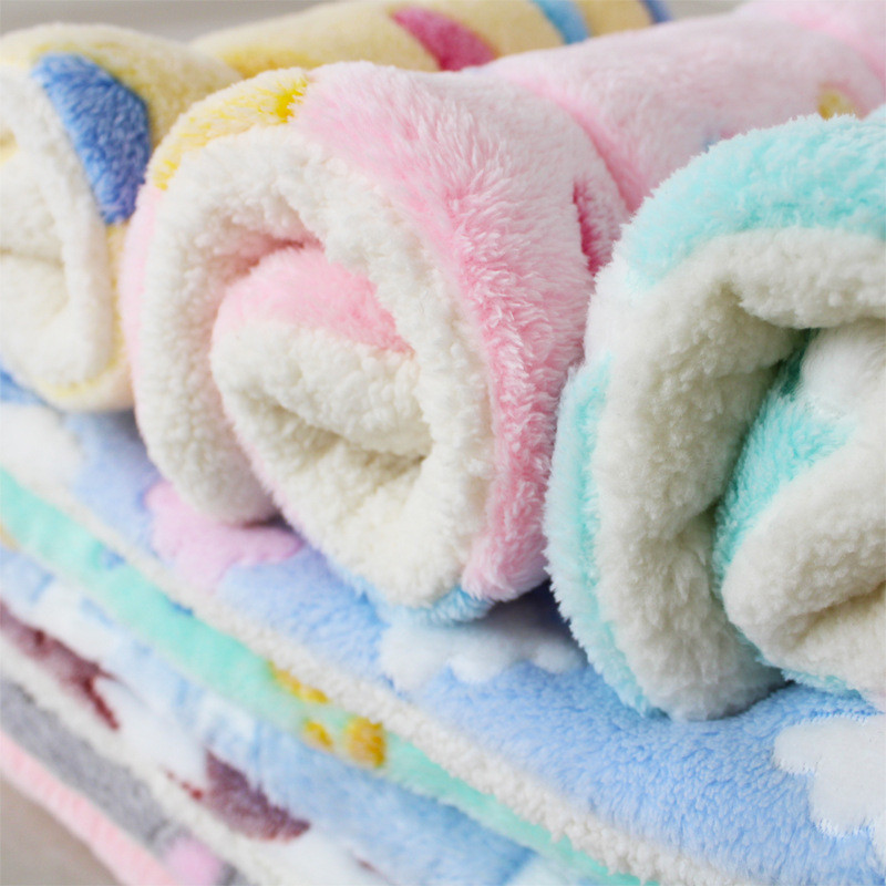 Mekane prostirke za krevet za mačke Kratke plišane prostirke za spavanje kućnih ljubimaca za mačke Male pse Slatka deka za kućne ljubimce Topla jastučić za mače Dodaci za mačke