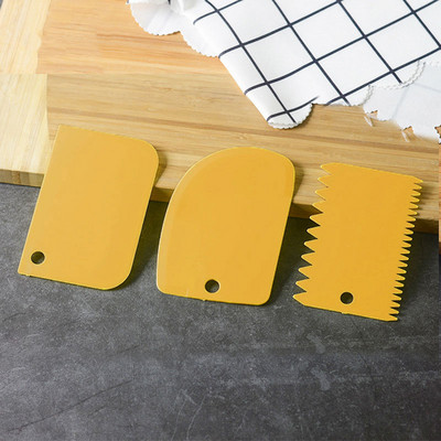 3 buc/lot tăietor de prăjituri aluat spatulă pentru tăiat prăjituri răzuitoare pentru smântână Dispozitive de tăiat pentru pastă răzuitoare dinți neregulați pentru tăiere bricolaj 2021