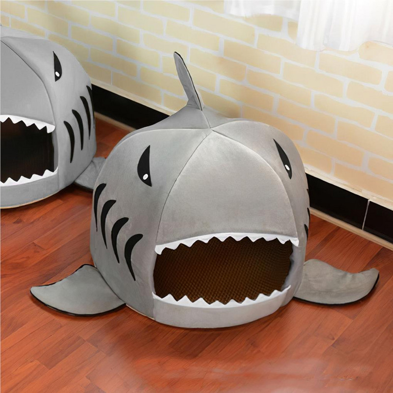 Pat pentru animale de companie de desene animate Cuibul de burete în formă de rechin Covoraș cald de toamnă iarnă Casă de dormit pentru pisici pentru casă Animale mici Hamsteri