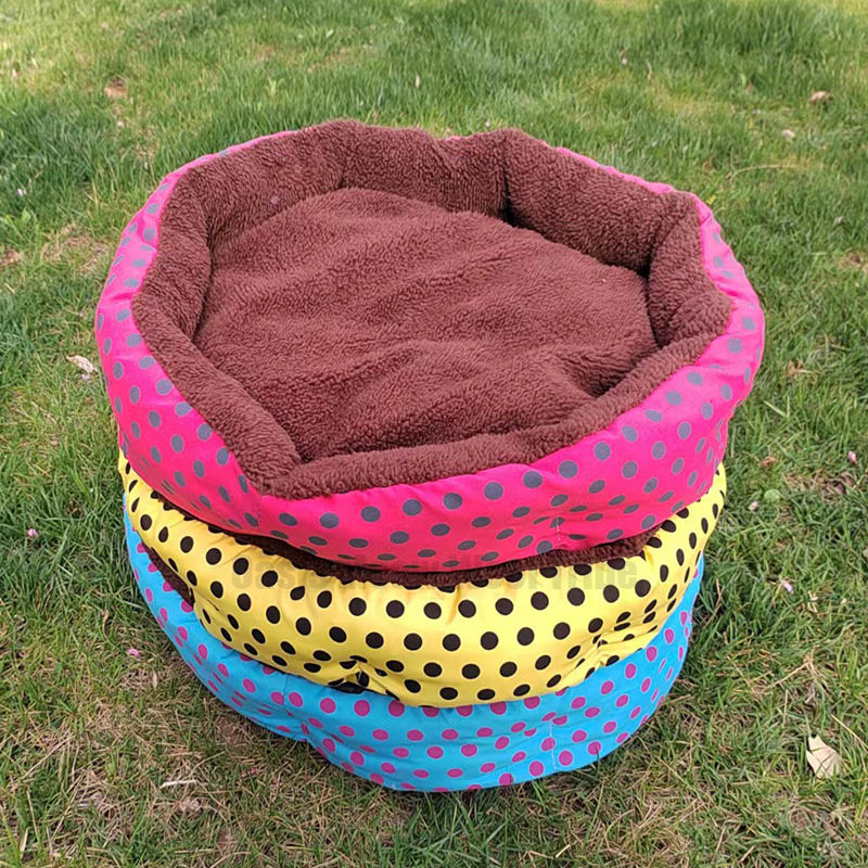 Koeravoodi väikesele lemmiklooma voodile Armas koerakuuti täpitrükiga lemmikloomamatt Kassi voodi Lemmiklooma kassimaja Koera voodi lemmikloomatarbed väikestele koertele Kassi diivan