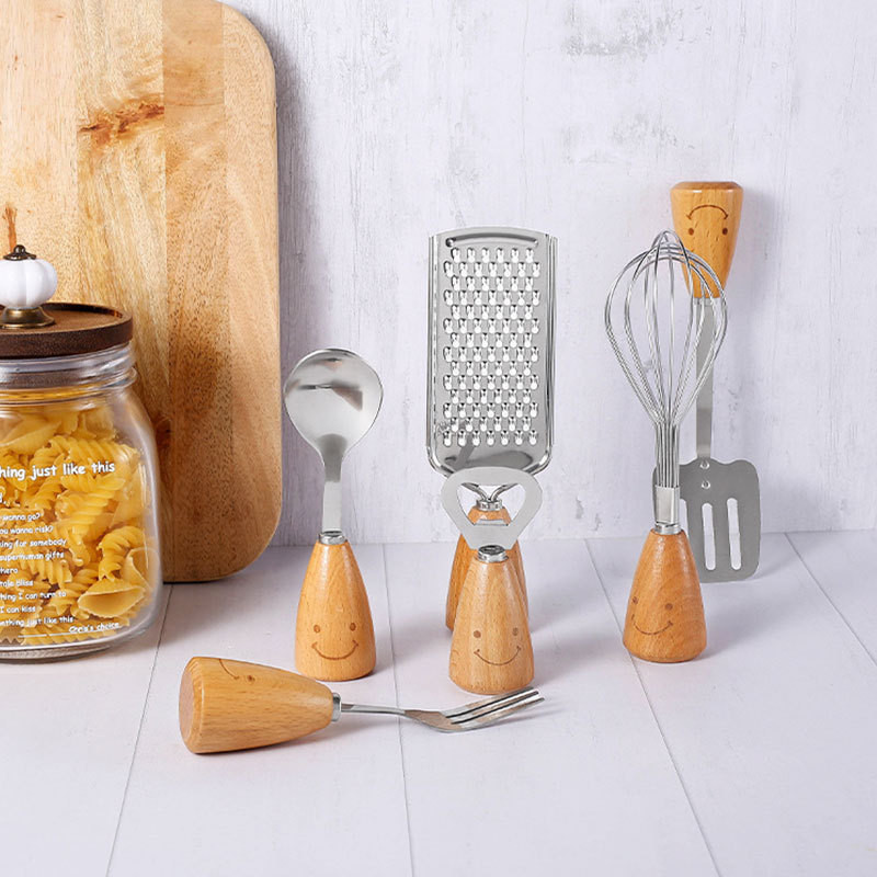 Kuhinjsko posuđe Alati za kuhanje Umutiti Filter Alati za kolače Ocjeđivač za ljuštenje kože Od nehrđajućeg čelika Set drvenih ručki u obliku smajlija Kuhinjski pribor