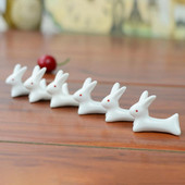 Patogus lazdelių laikiklis, nesibraižantis keraminių lazdelių likutis Pakartotinai naudojamas balto zuikio lazdelių laikiklio laikiklis