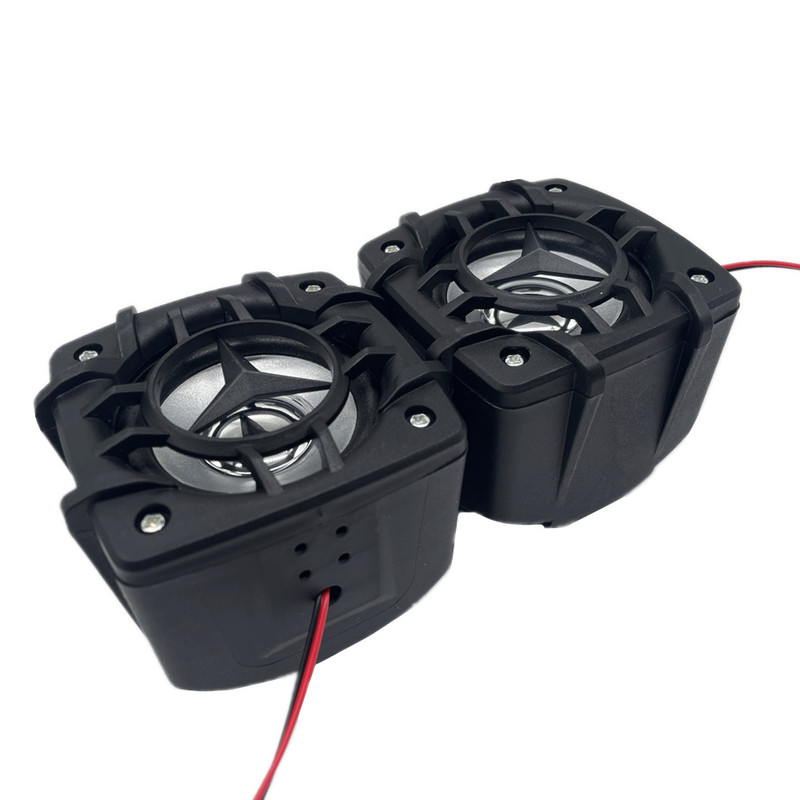 Motociklo garso signalai su rankenos jungikliu Garso palaikymas FM radijas Bluetooth TF kortelės atkūrimas ir USB mobiliojo telefono įkrovimas Atsparus vandeniui