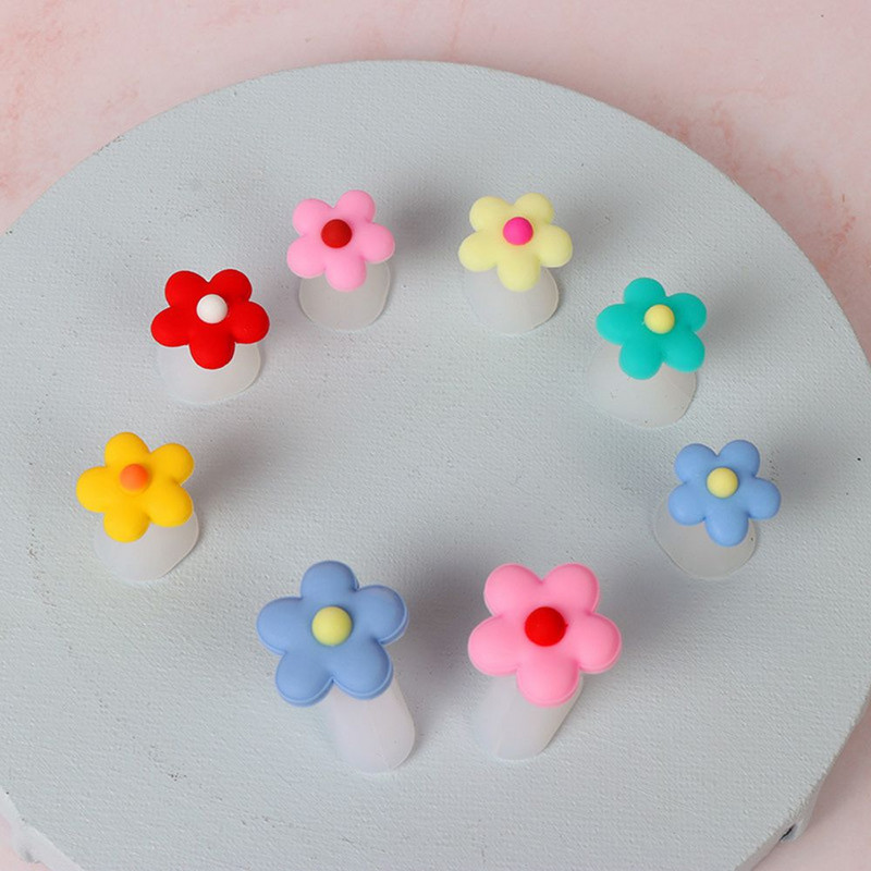 8 vnt. Silikoninis kojų nagų atskyriklis pėdų skirstytuvas Daisy Flower Charming Design Forma Salonas Manikiūras Pedikiūras Priežiūra Nagų dailės priemonė