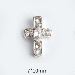 20 de bucăți Mini din aliaj Croce Nail Art Charm 3D Mic Cromat Argint Antic Inimă Decorare unghii Bijuterii Design Punk Accesorii pentru unghii
