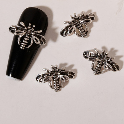20 de bucăți Mini din aliaj Croce Nail Art Charm 3D Mic Cromat Argint Antic Inimă Decorare unghii Bijuterii Design Punk Accesorii pentru unghii