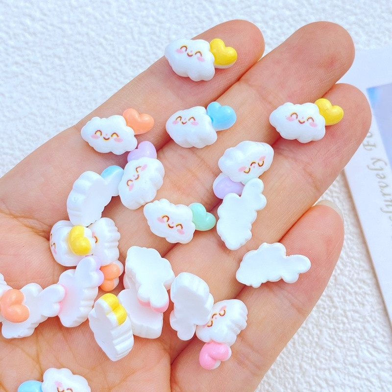 30 vnt. Naujas mielas mini meilės debesėlis nagų krištolas brangakmeniai blizgantys nagų dailė papuošalai manikiūras nagų dekoravimo aksesuaras