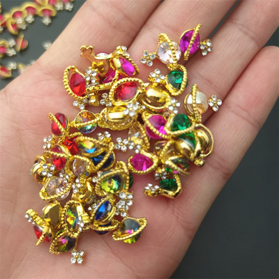 10 tk läikivast sulamist rhinestonest küünekunsti kaunistused mitmevärvilised planeedi küüned võlusid DIY mood Saturn maniküüri disaini aksessuaarid