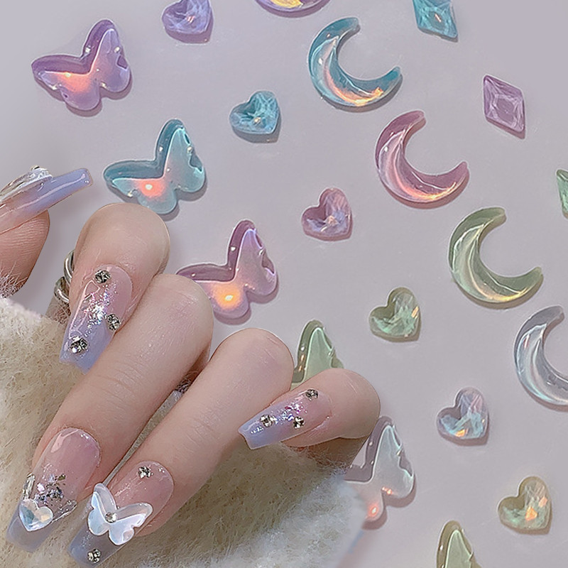 2023 m. Nauji Butterflies Moon 3D nagų dailės puošmena Auroras Heart Rhinestones Nagų žavesiai Nagų prispaudimas Juostelės dalys Priedai