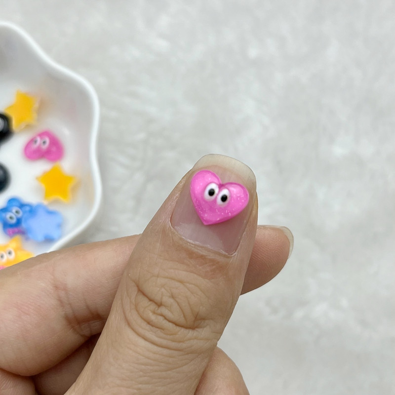 50 buc 3D, strălucitor, drăguț, stele de desene animate, nori de dragoste, serie fulger, pentru arta unghiilor, rășină, ornamente pentru arta unghiilor, în formă de floare, consumabile pentru arta unghiilor