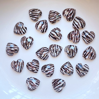 100 vnt. Nauji blizgantys leopardo širdies nagų krištoliniai akmenys brangakmeniai Blizgučiai nagų dailė Papuošalai Manikiūras Nagų dekoravimo aksesuaras