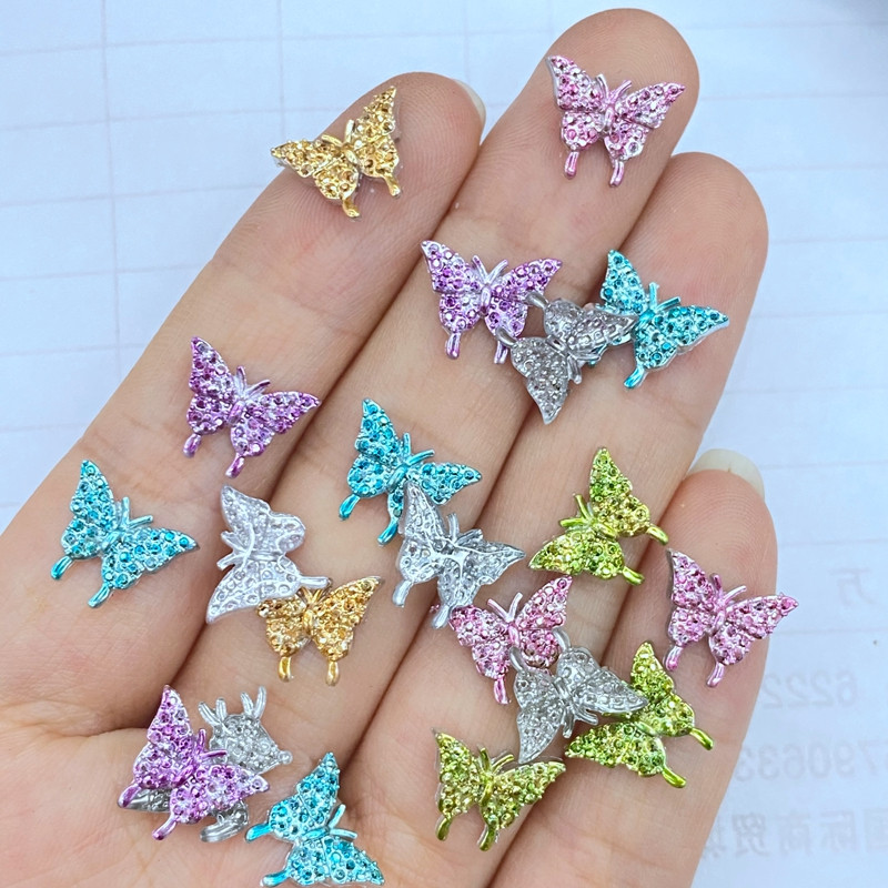 100 vnt. Mieli nauji „ResinMini“ spalvingi drugeliai, nagų krištoliniai akmenukai, brangakmeniai Blizgantys nagų dailės papuošalai, manikiūras, nagų dailės dekoracijos