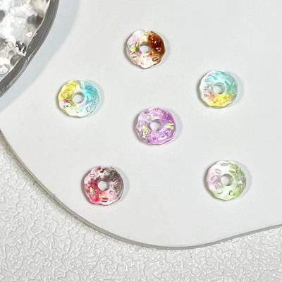 50 tk Helendavad küünte aksessuaarid 3D Puuviljavaigust Küünevõlusid Armsad Maasikas Virsikud Moeehted Küünte Kunst Rhinestones Kaunistus
