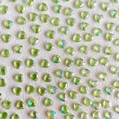 100 vnt mišrios spalvos dervos nagų žavesys 3D Aurora Flowers Rose Flora Heart apvalių nagų dekoravimas „pasidaryk pats“ nagų reikmenys profesionalams