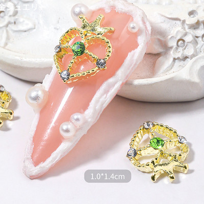 20 de bucăți din aliaj de inimă pentru arta unghiilor farmece 3D din Coreea de metal Sailor Moon coroana dragoste piese de unghii decorațiuni pentru salon de manichiură