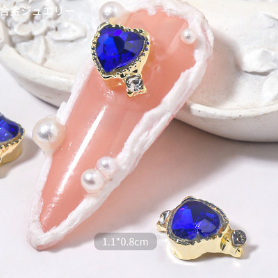 20 de bucăți din aliaj de inimă pentru arta unghiilor farmece 3D din Coreea de metal Sailor Moon coroana dragoste piese de unghii decorațiuni pentru salon de manichiură