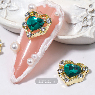 20 de bucăți din aliaj de inimă pentru arta unghiilor farmece 3D din Coreea de metal Sailor Moon coroana dragoste piese de unghii decorațiuni pentru salon de manichiură