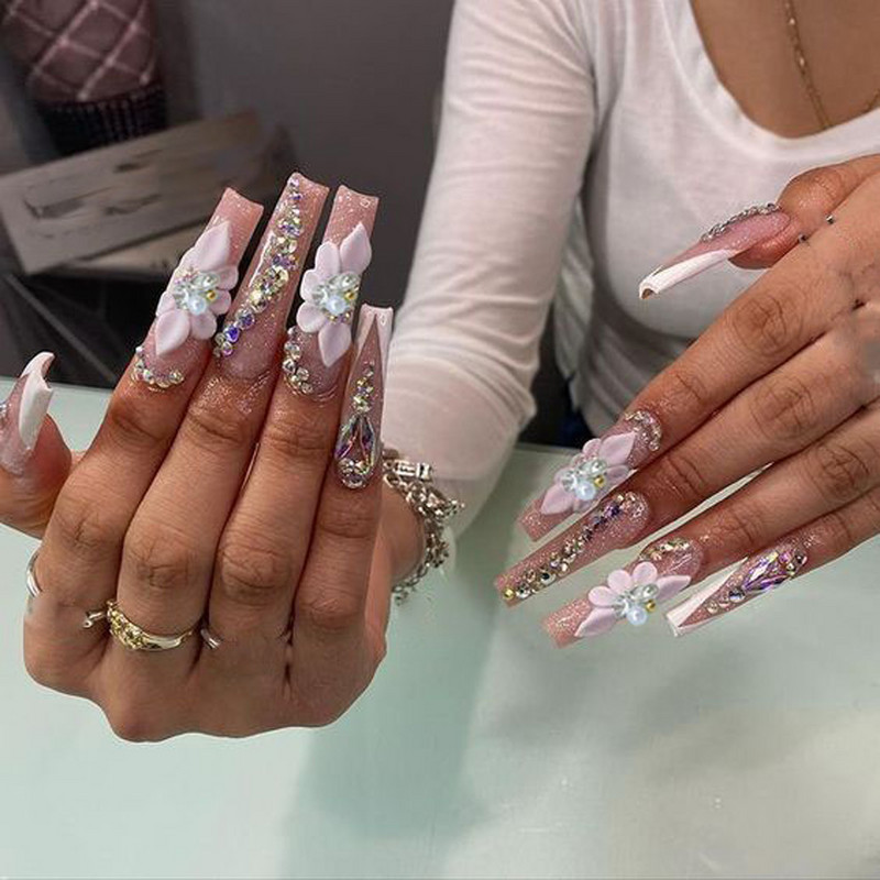 10 komada akrilnih bočnih cvjetnih ukrasa za nokte 3D trendi cvjetić (s bisernim kamenčićima) Nakit za nokte Stil ljuskica latica Savjeti za nokte