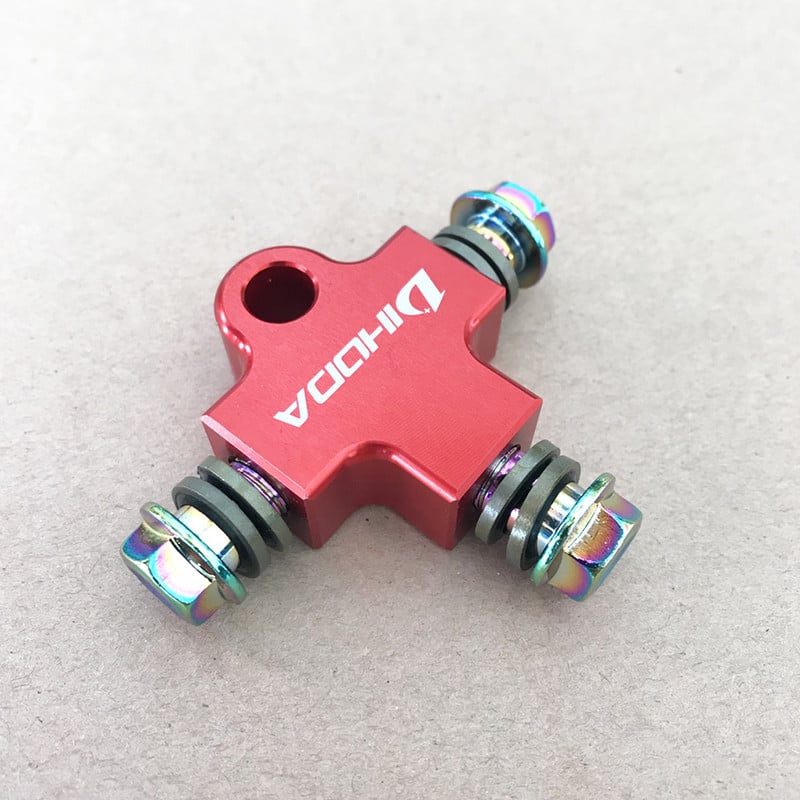 Motorkerékpár hidraulikus fékolaj tömlő pólócsatlakozó póló illeszték póló csatlakozó szennyeződéstartó kerékpárhoz ATV fékrendszer 3 utas adapter