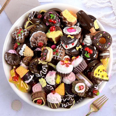 20 vnt. spurga nagų žavesys DONUT ledinuko formos pakabukai akriliniams nagams dervos nagų dailė.