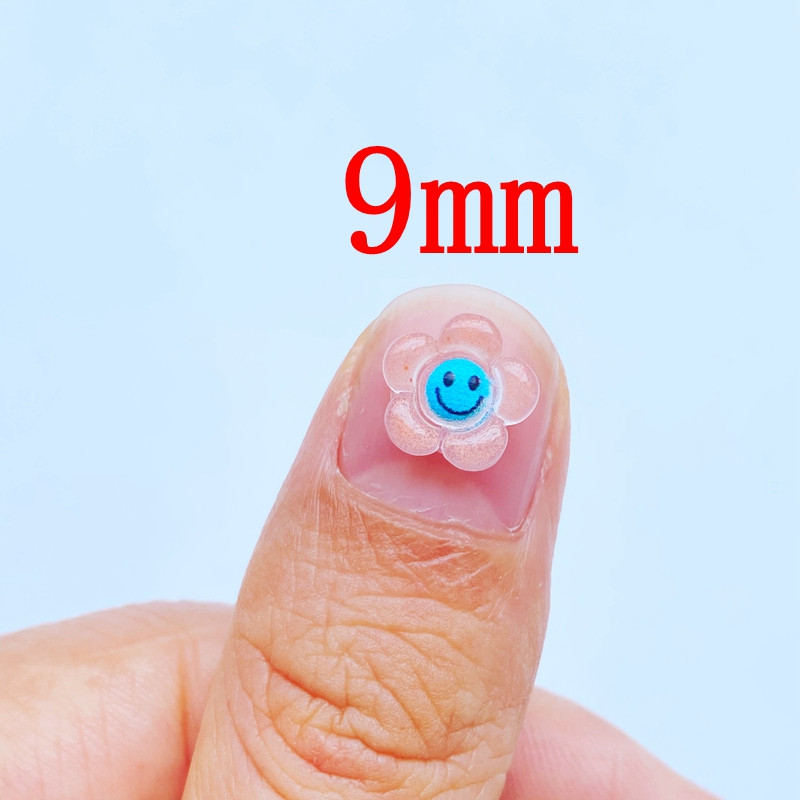 50 τμχ Cute Mini New Cute Luminous Sunflower Rhinestones Glitter Nail Art Κοσμήματα Μανικιούρ Διακοσμητικά νυχιών