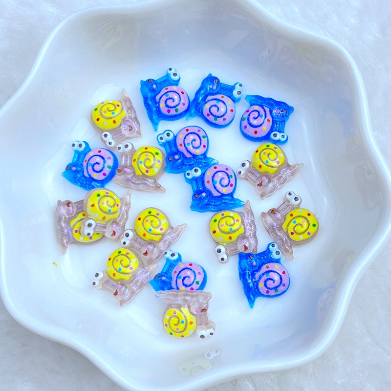 50 komada novih slatkih mini crtanih životinja puževa za nokte sa kamenčićima draguljima sa svjetlucavim ukrasima za nokte Nakit za manikuru Dodaci za ukrašavanje noktiju