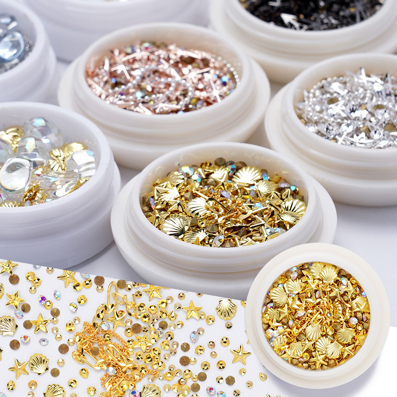 3D ukrasi za nokte u obliku srca Rhinestone Morske školjke Metalni klinovi miješani kristalni kamen Alat za manikuru Dodaci DIY dizajn noktiju