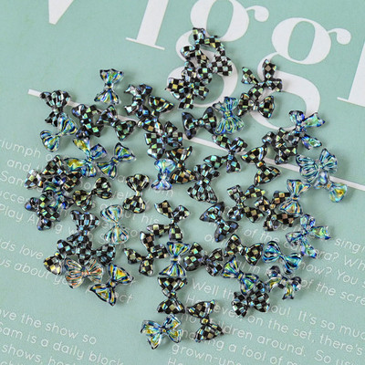 50 komada 3D Aurora šahovnica mašna Nails Art Decoration Smola Vrpca Leptiri Privjesci Nakit Ornament DIY Pribor za manikuru