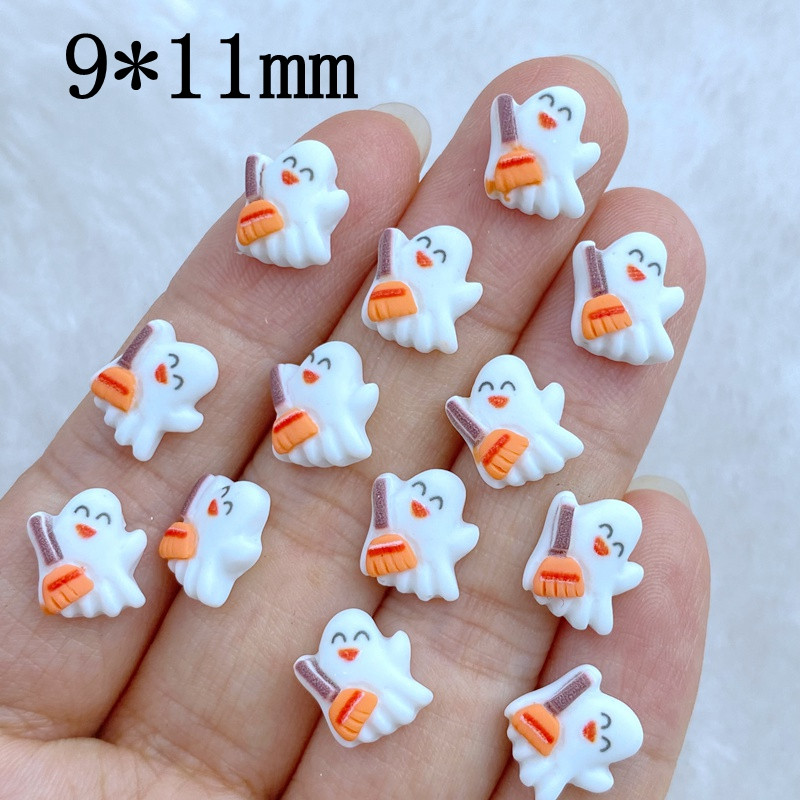 30 komada 3D smole za nokte Slatki Halloween White Ghost dijelovi za nokte Dodaci Kawaii DIY Nail Art Decoration