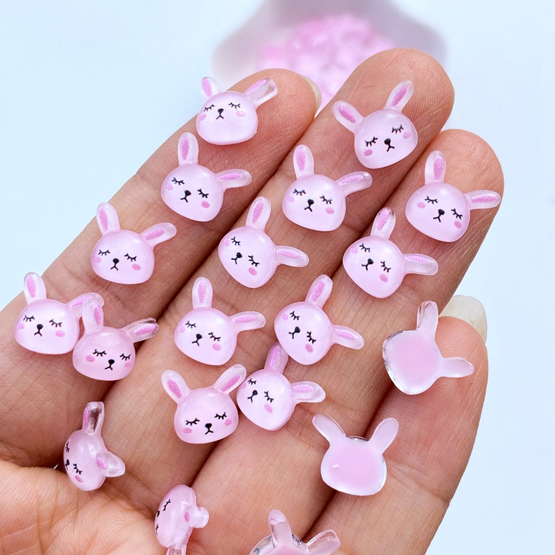50 vnt 3D blizgus mielas mini animacinis triušis Nail Art dervos nagų dailės ornamentas gėlių formos nagų dailės reikmenys