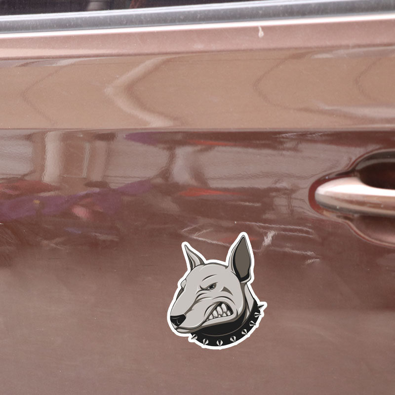 13x11 cm „Angry Bullterrier Dog SUV Fine Decal“ automobilio lipdukas, skirtas kemperiui nešiojamajam telefonui gitarai jachtai „Voiture Course“ apsauginiai nuo saulės lipdukai