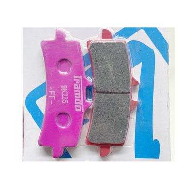 Rožinės motociklų diskų stabdžių trinkelės, skirtos 82 mm radialiniam montavimui RPM Adelin Frando HF6 F101 stabdžių apkabos trinkelės