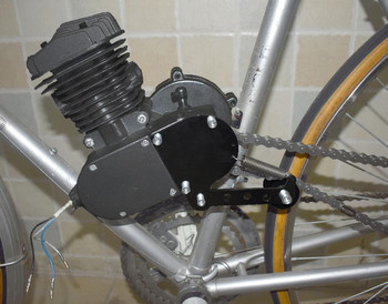 Пружинен обтегач на верига, подходящ за 49cc 66cc 80cc 2-тактов двигател Моторизиран велосипед Комплект сребърни и черни обтегачи на веригата