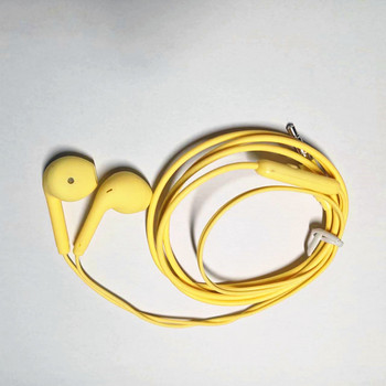1 БР. Преносими спортни 8-цветни слушалки, жични, супер бас с вграден микрофон, 3,5 мм за поставяне в ухото, кабелни хендсфри за смартфони