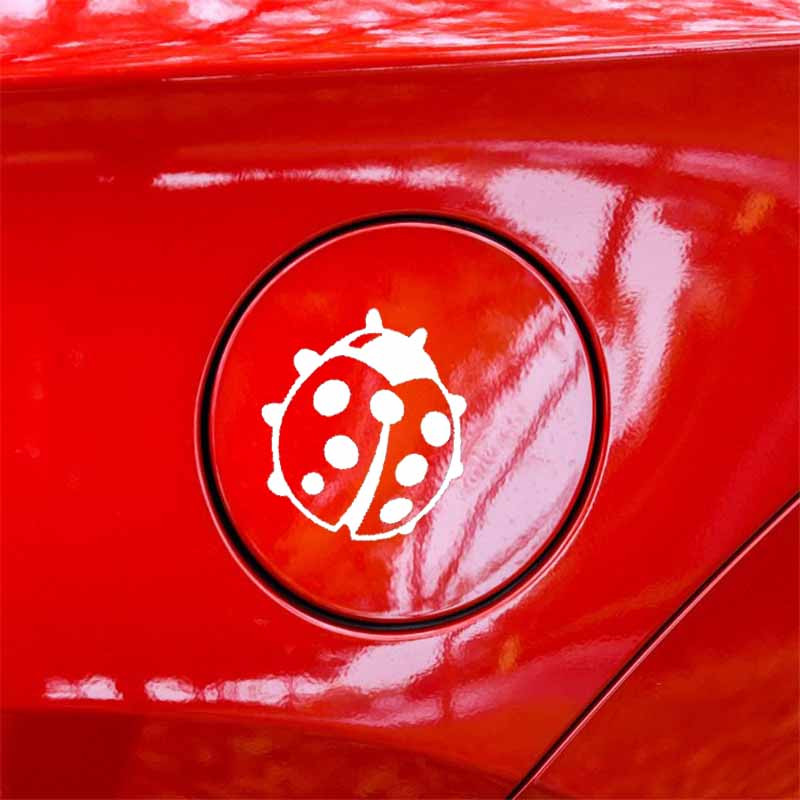 12 CM * 12,7 CM Buburuza Vinil Decal Autocolant Auto Bug Insecte Drăguț în aer liber Negru/ Argintiu pentru Autocolante Volkswagen