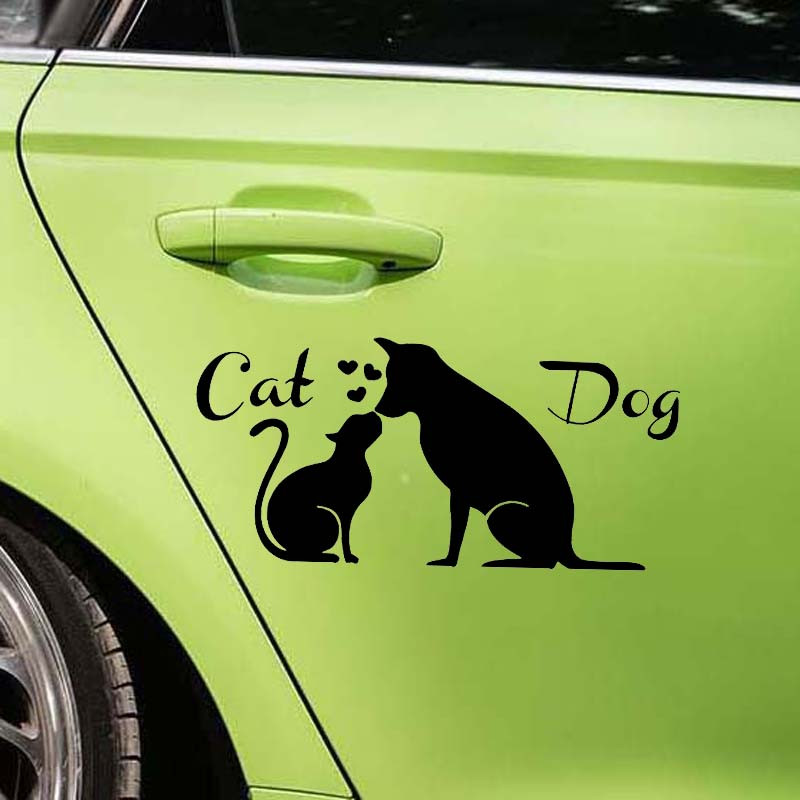 Meilės draugystė tarp šunų ir kačių Viniliniai automobilių lipdukų lipdukai 15cm*7,2cm