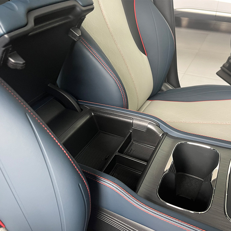 BYD Atto 3 Yuan Plus 22–23-aastasele autokeskuse konsooli hoiukastile käetugede kasti hoiualus byd act 3 autotarvikutele