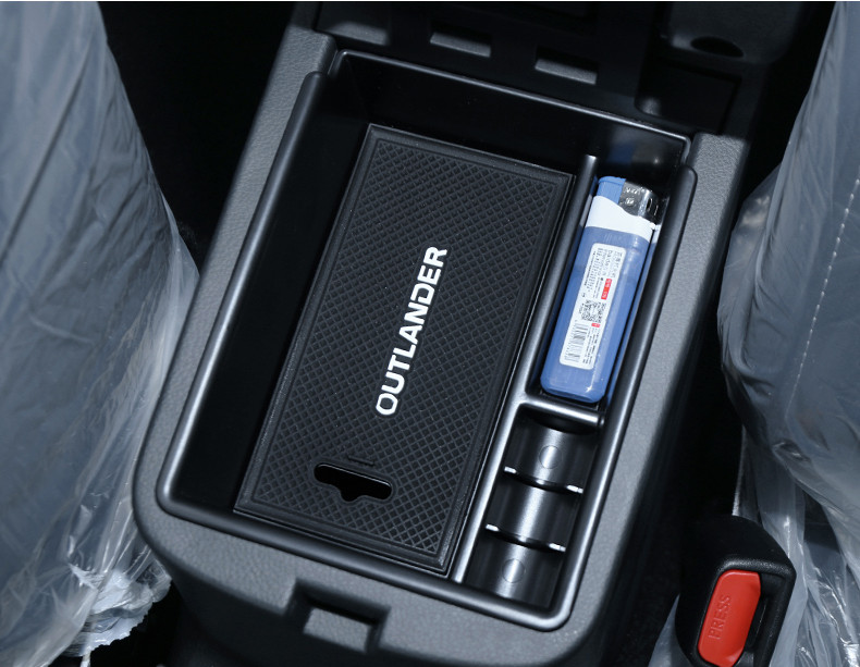 Käetoe hoiukarbi hoidik Mitsubishi Outlander 2019+ siseorganisaatori keskkonsooli kindalaeka jaoks