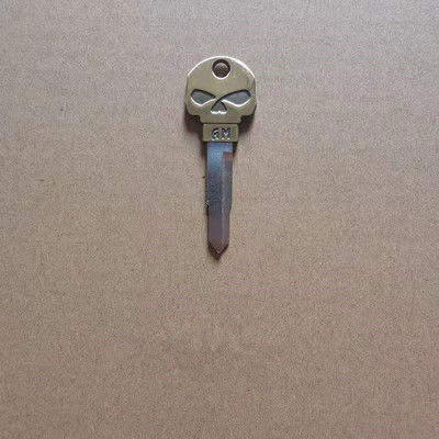 1 tk pealuu mootorratta lõikamata messingist tera tühi võtme embrüo, mis sobib Honda mootorrattale