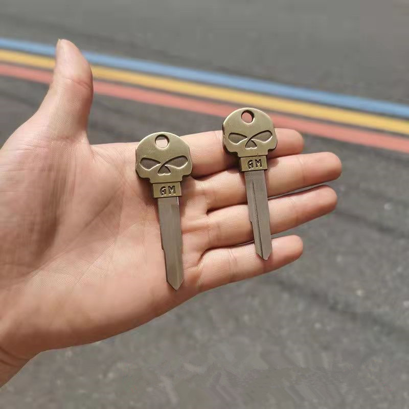 1 tk pealuu mootorratta lõikamata messingist tera tühi võtme embrüo, mis sobib Honda mootorrattale